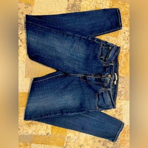 721 Levi’s “High Rise Skinny”